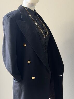 Vintage Wool Ferre Classic Black Double-Breasted Women's Coat with Gold Buttons